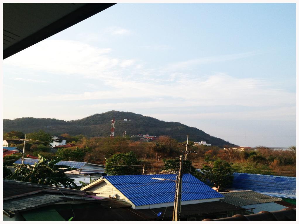 Sichangstyle Resort Ko Sichang Exterior foto